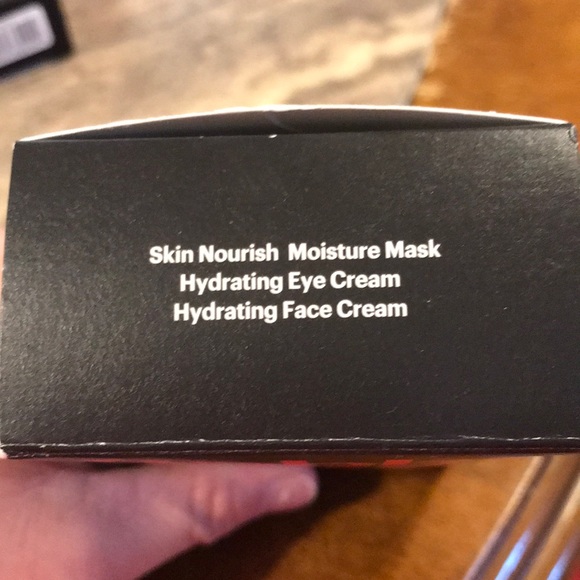 Bobbie to Go - Picture 2 of 3